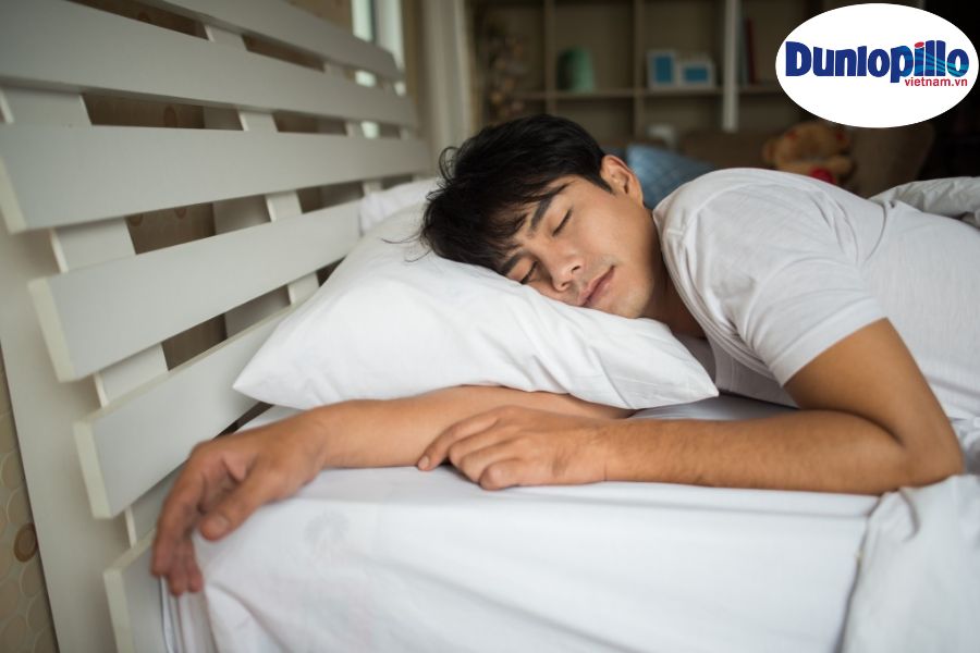 Mẹo làm dịu tâm trí để ngủ ngon