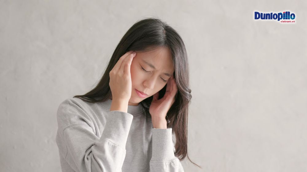 Đừng để rối loạn giấc ngủ hành hạ cuộc sống của bạn 5 Rối loạn giấc ngủ còn làm tăng nguy cơ bị đau đầu