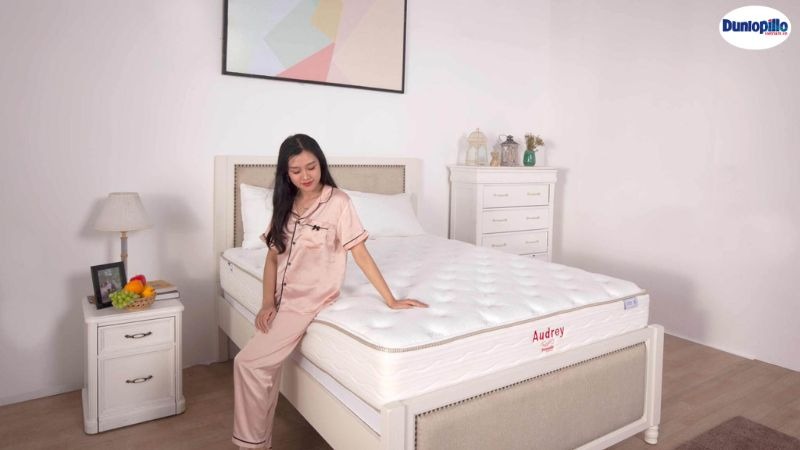 Mua nệm cưới ngân sách từ 10-15tr 4 Nệm lò xo Dunlopillo Audrey