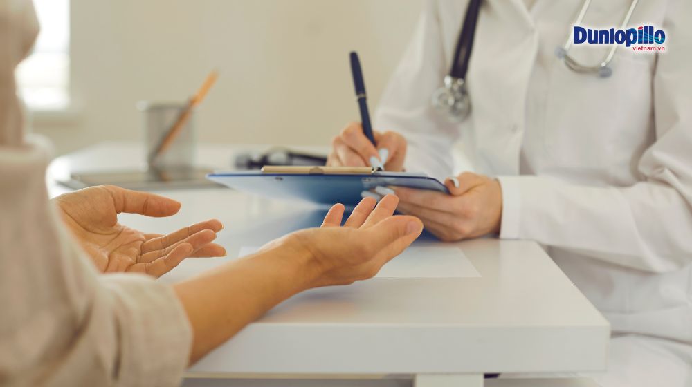 Mất ngủ kinh niên: 9 phương pháp cải thiện giấc ngủ 11 Gặp bác sĩ để được tư vấn và hỗ trợ