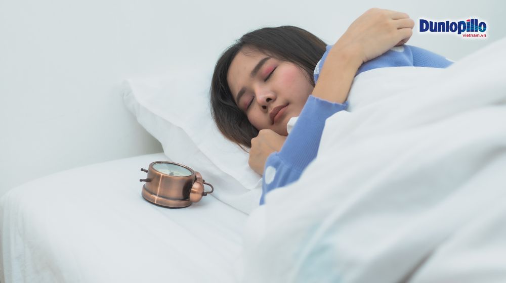 7 mẹo dậy sớm cho sinh viên và nhân viên văn phòng 3 Mẹo dậy sớm cho sinh viên, dân văn phòng là ngủ sớm