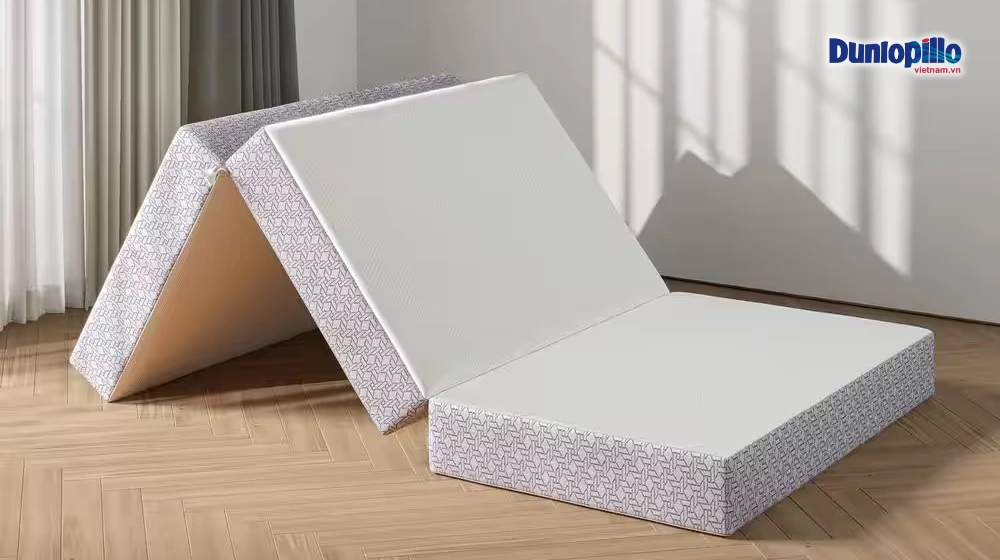 Nệm lò xo gấp tạo sự tiện lợi khi sử dụng