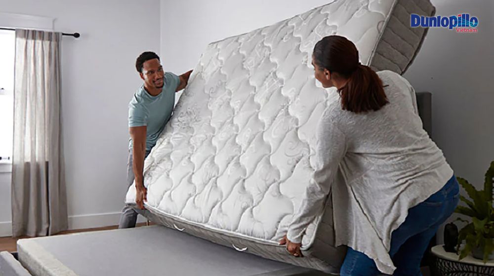 Xoay lật nệm định kỳ