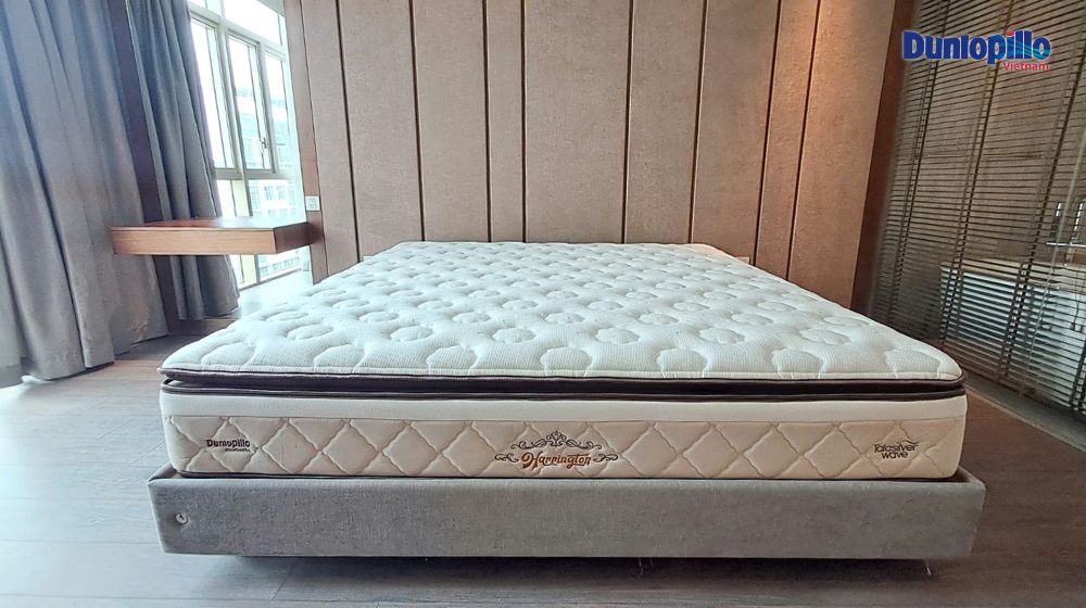 Nệm lò xo Harrington tại nhà khách hàng