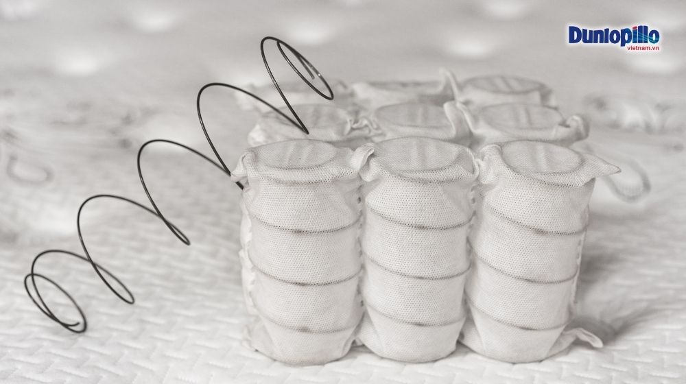 Nệm lò xo có hệ thống lò xo thoáng khí