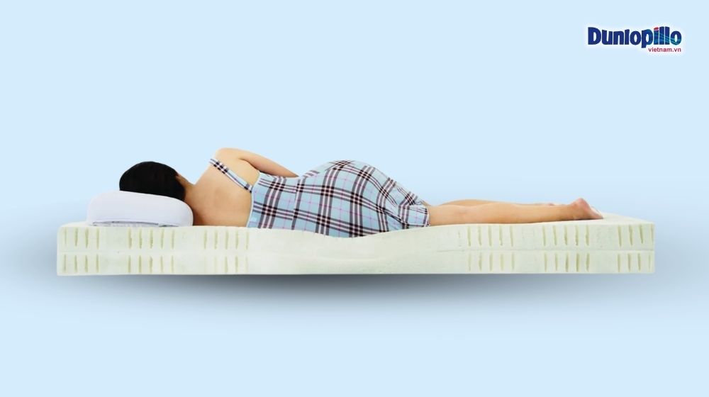 Nệm cao su êm ái - ôm sát cơ thể khi nằm