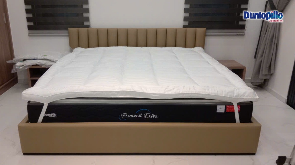 Sử dụng tấm topper để tăng độ êm và tạo sự đồng đều khi nệm bị lún